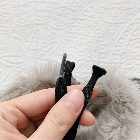 Sorel Women’s Tivoli II Suede Snow Boots - Picture 9 of 10